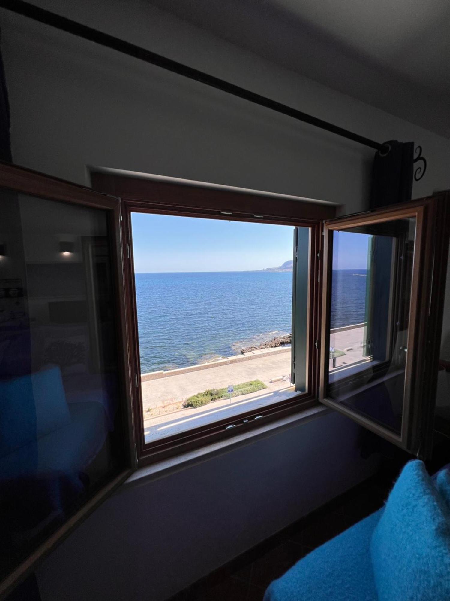 Attico Vista Mare Trapani Apartamento Exterior foto